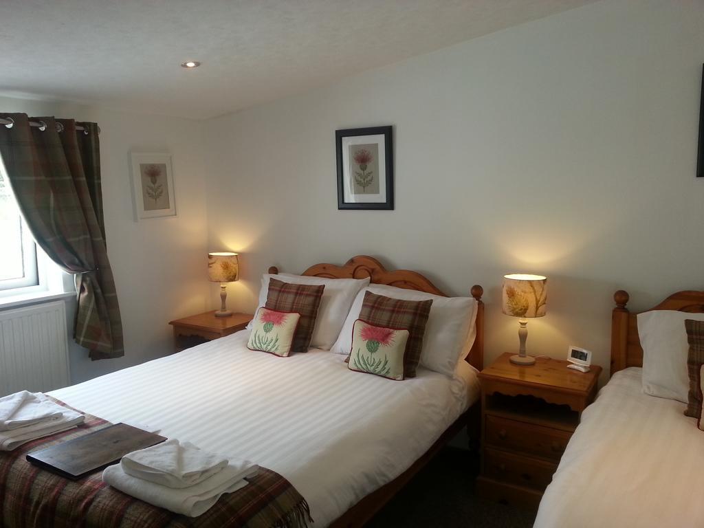 Ardlogie Guest House Aviemore Exterior photo