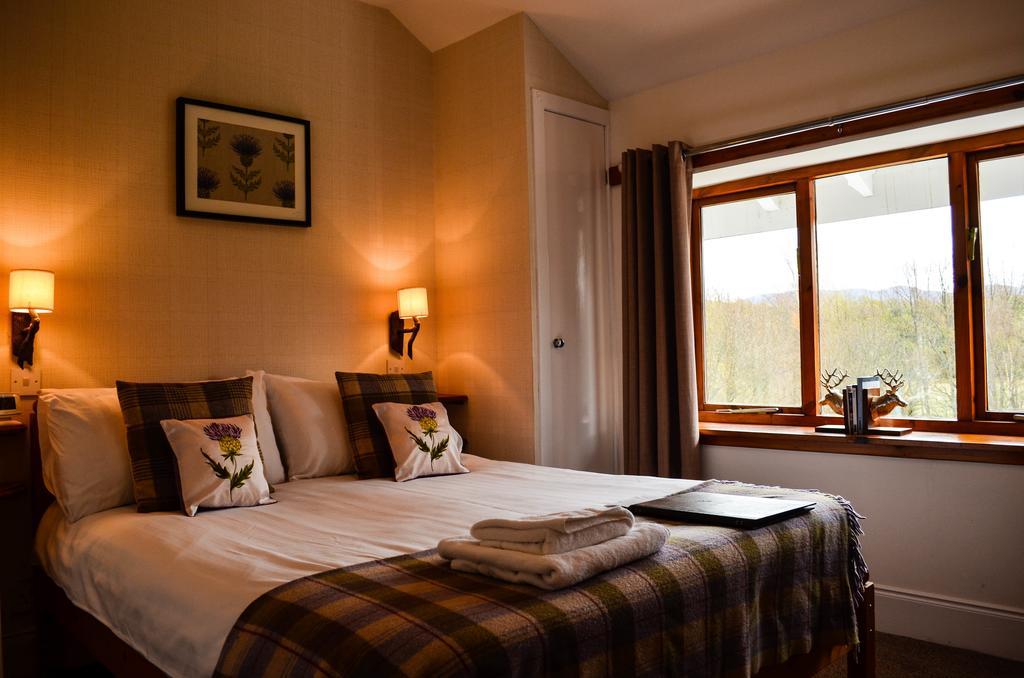 Ardlogie Guest House Aviemore Exterior photo